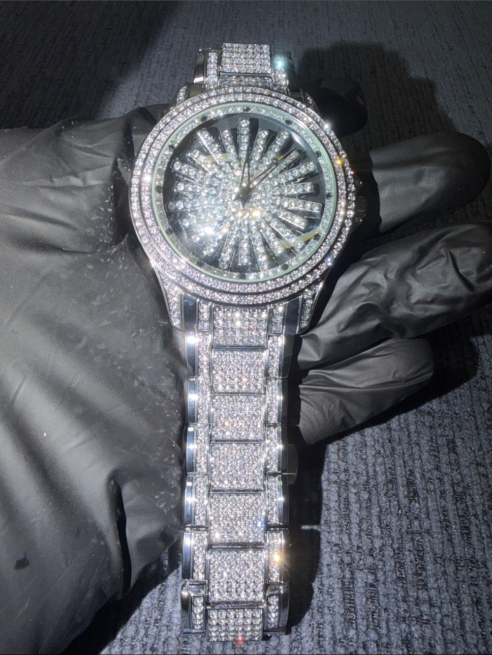 Silver Crystal Pavé Women's Bracelet Watch - Sparkling Silver